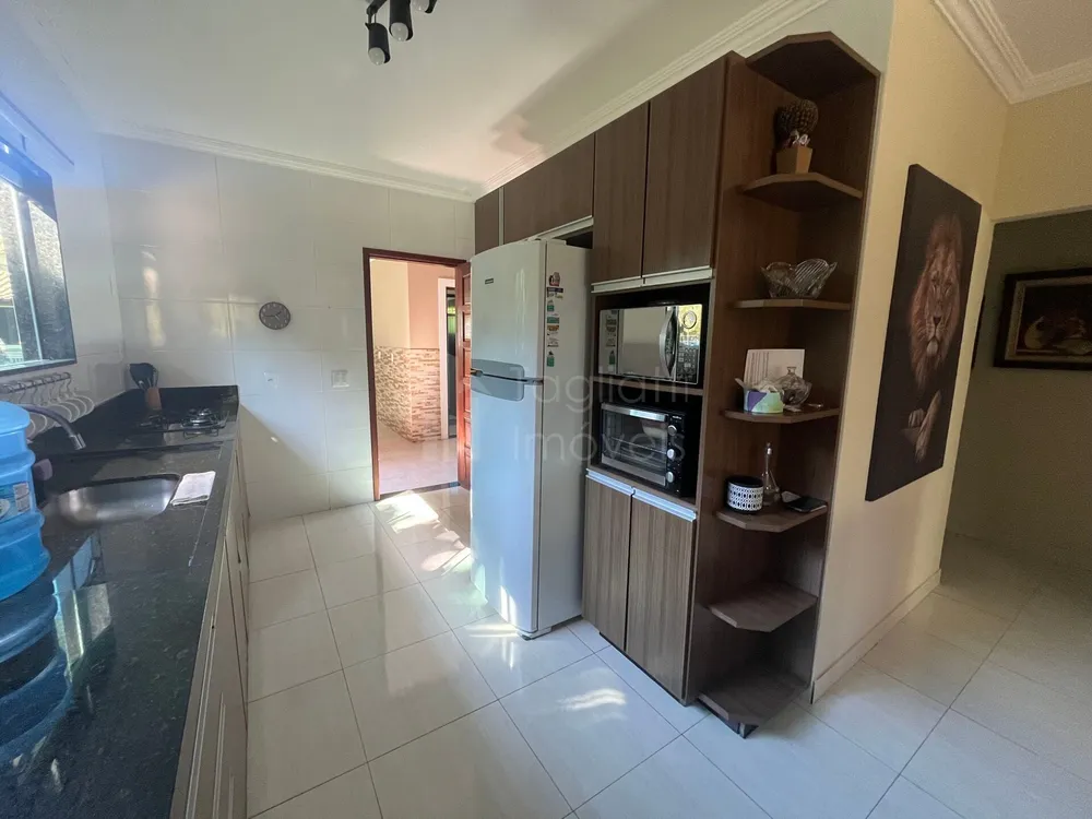 Casa, 3 quartos, 200 m² - Foto 11