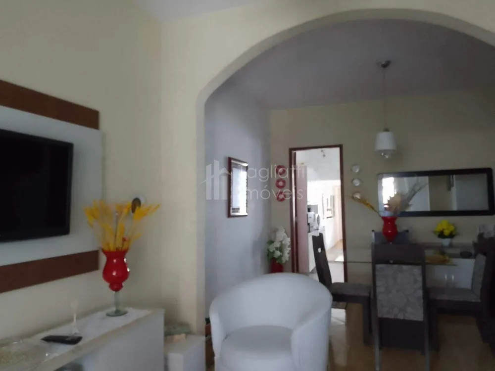 Casa, 1 quarto, 85 m² - Foto 1