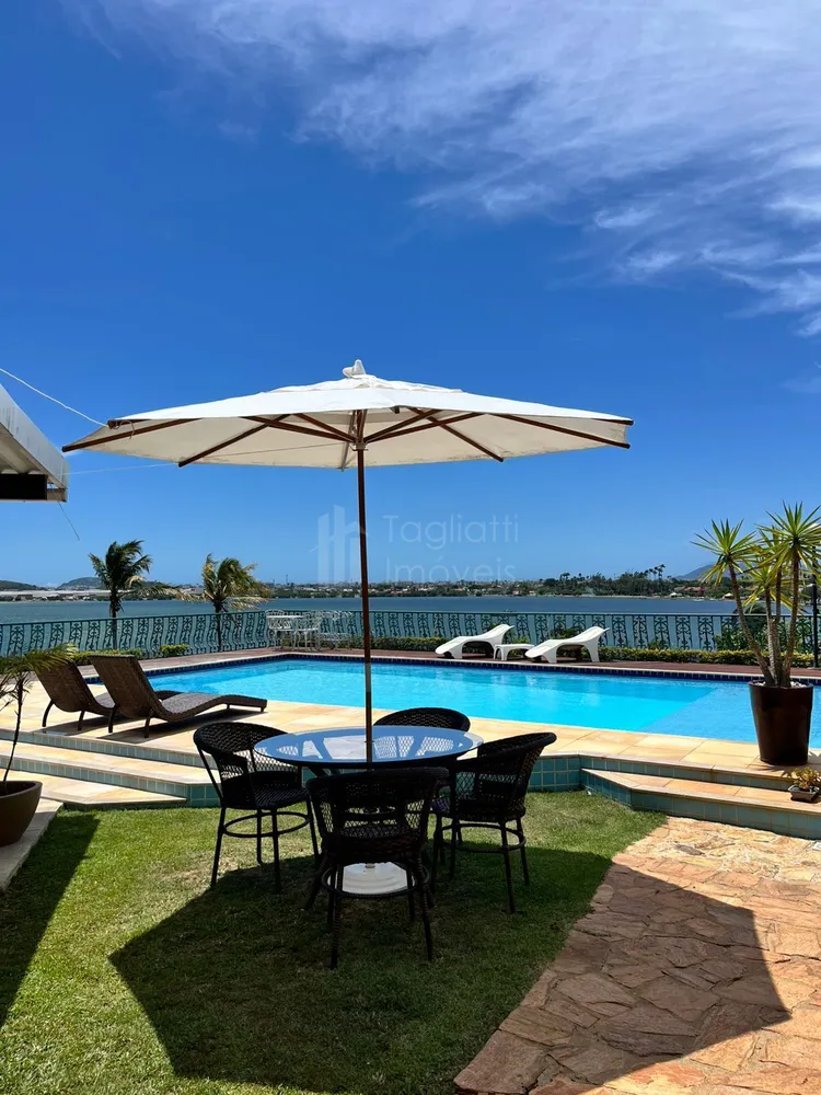 Casa, 6 quartos, 1000 m² - Foto 1