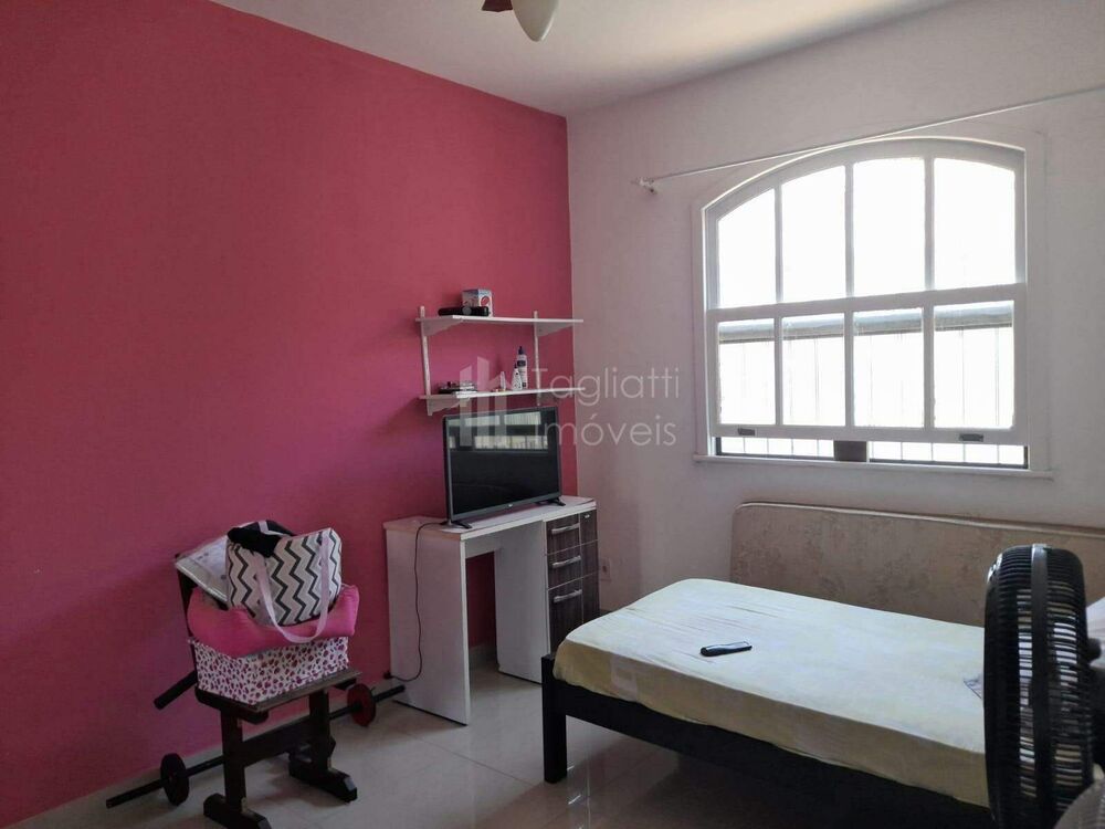 Casa à venda com 3 quartos, 176m² - Foto 18