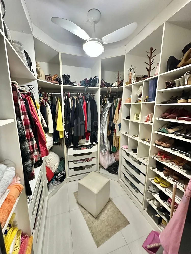 Casa, 4 quartos, 250 m² - Foto 31