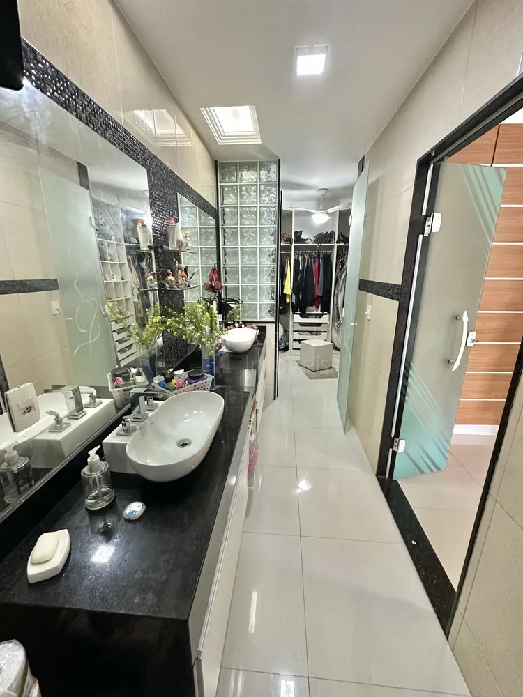 Casa, 4 quartos, 250 m² - Foto 47