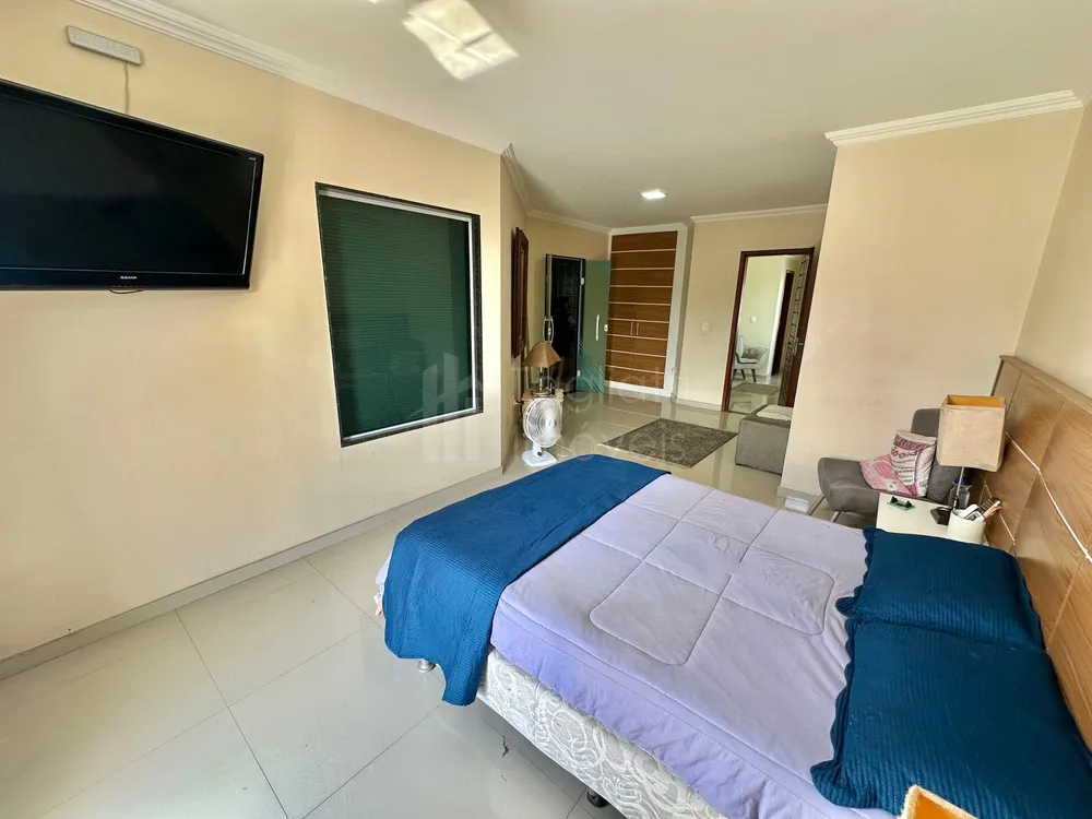 Casa, 4 quartos, 250 m² - Foto 25