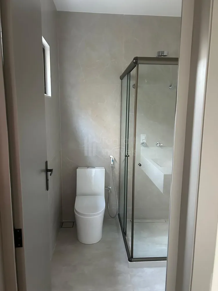 Casa, 3 quartos, 270 m² - Foto 14