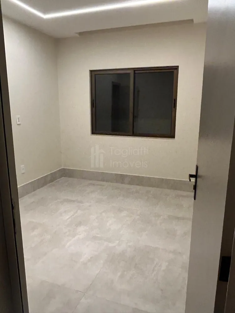 Casa, 3 quartos, 270 m² - Foto 27