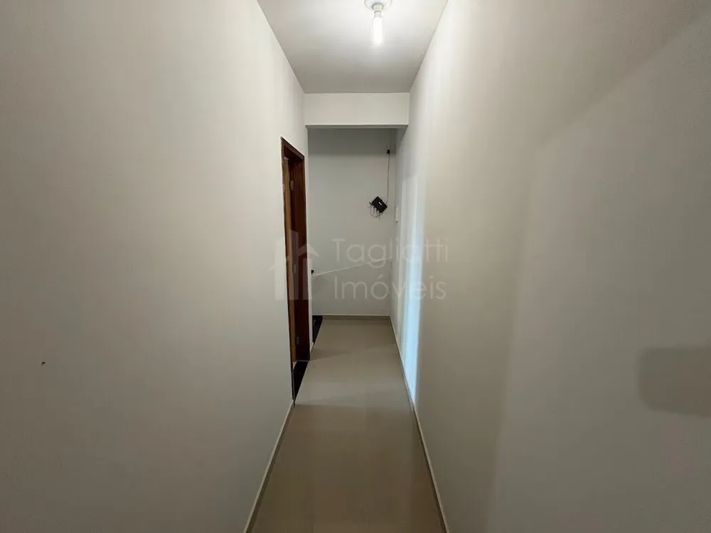 Casa, 7 quartos, 230 m² - Foto 3