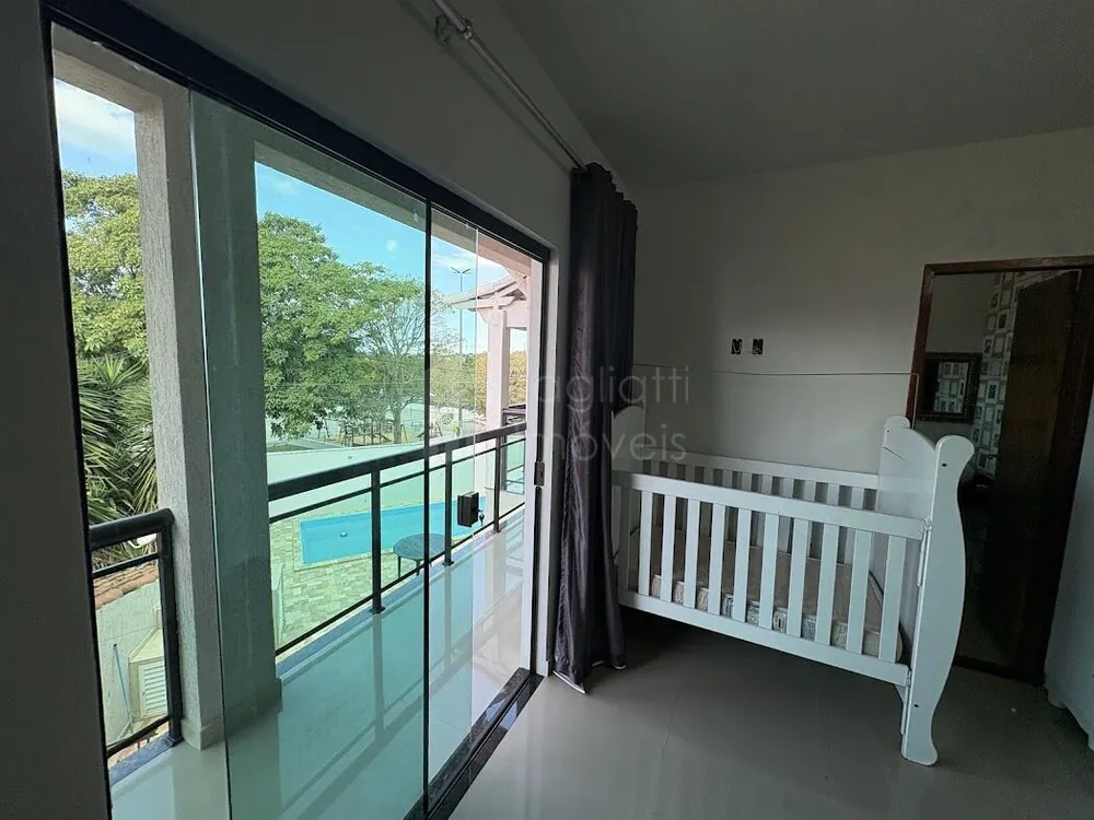 Casa, 7 quartos, 230 m² - Foto 9