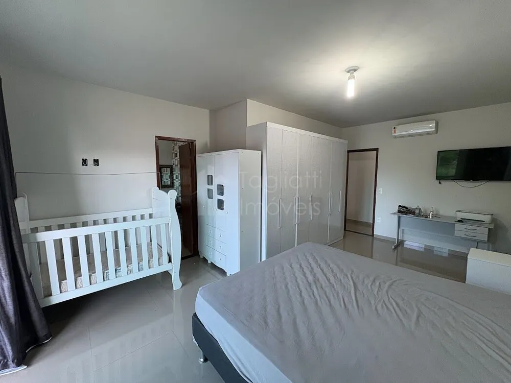 Casa, 7 quartos, 230 m² - Foto 9