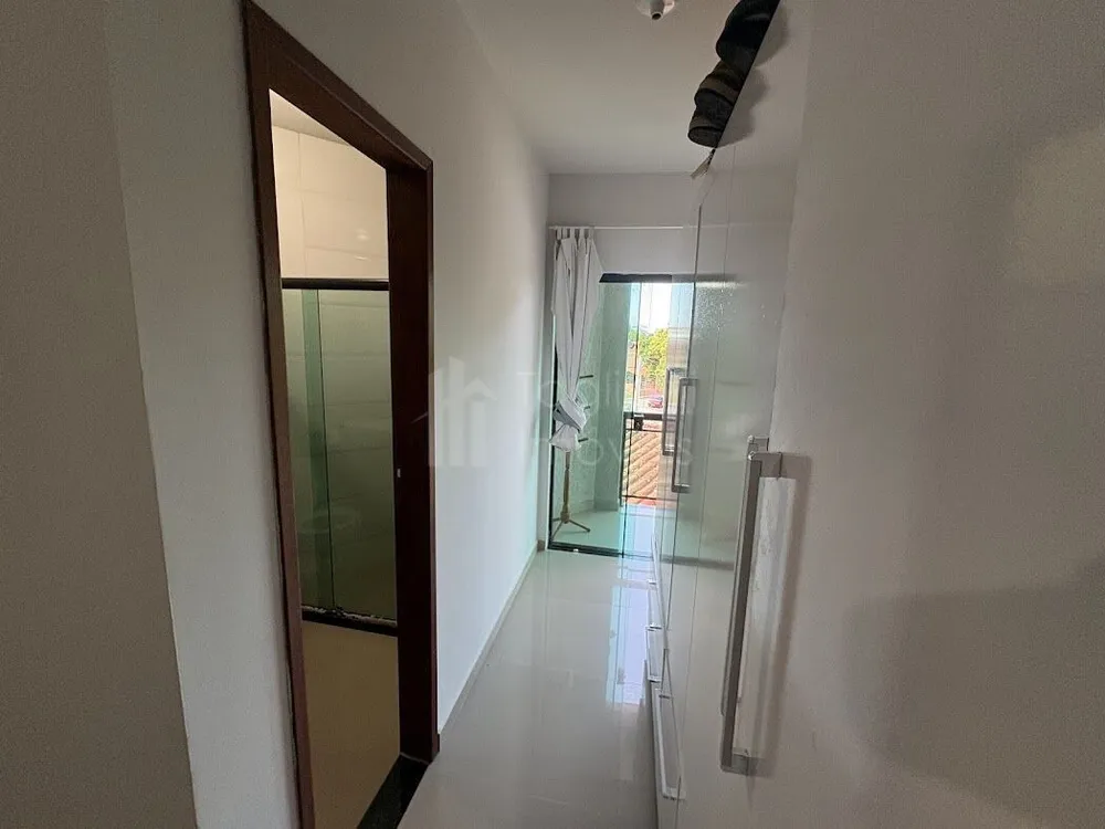 Casa, 7 quartos, 230 m² - Foto 3
