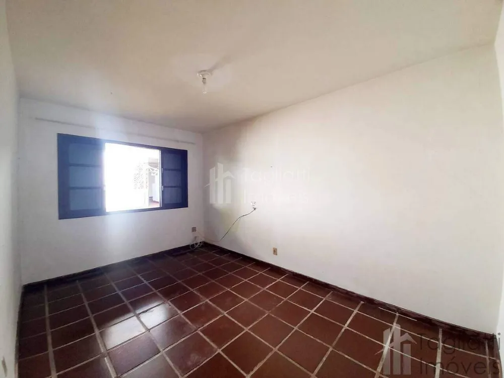 Casa, 4 quartos, 229 m² - Foto 35