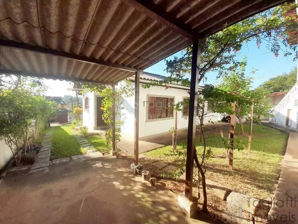 Casa, 4 quartos, 229 m² - Foto 2