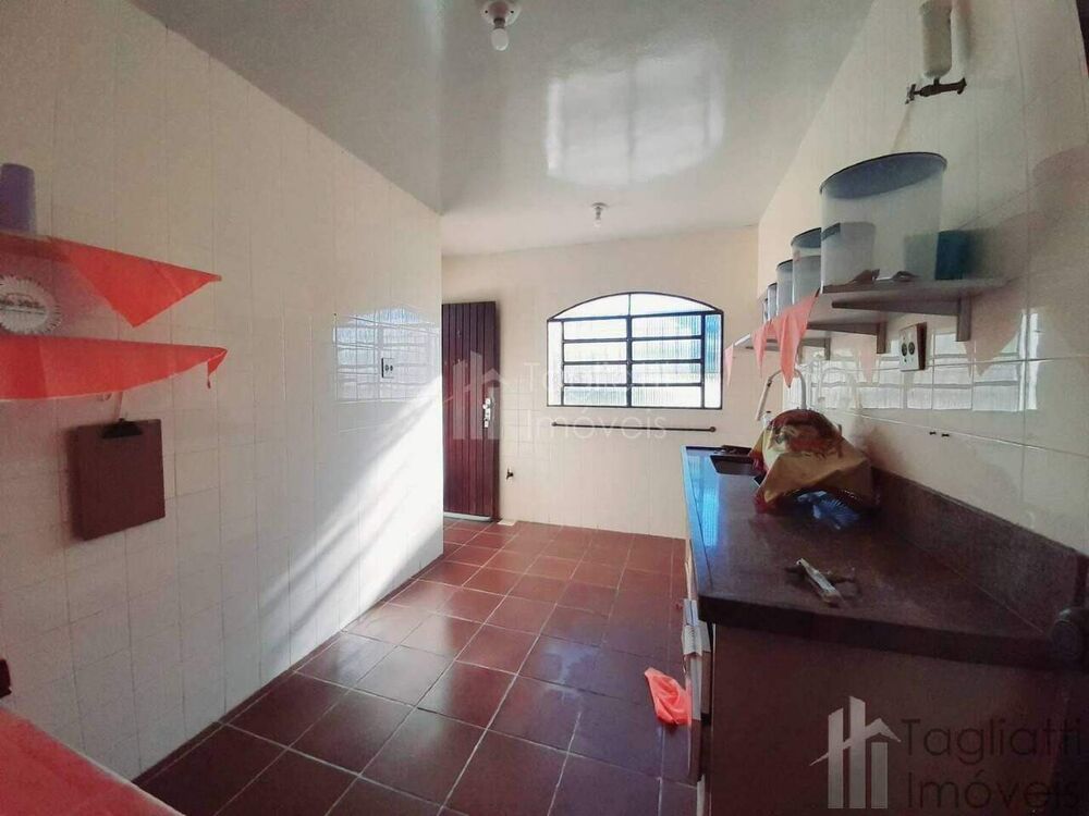 Casa à venda com 4 quartos, 229m² - Foto 15