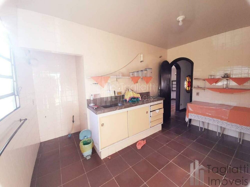 Casa à venda com 4 quartos, 229m² - Foto 16