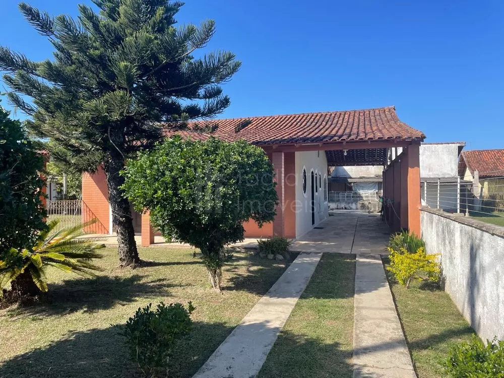 Casa, 4 quartos, 173 m² - Foto 2