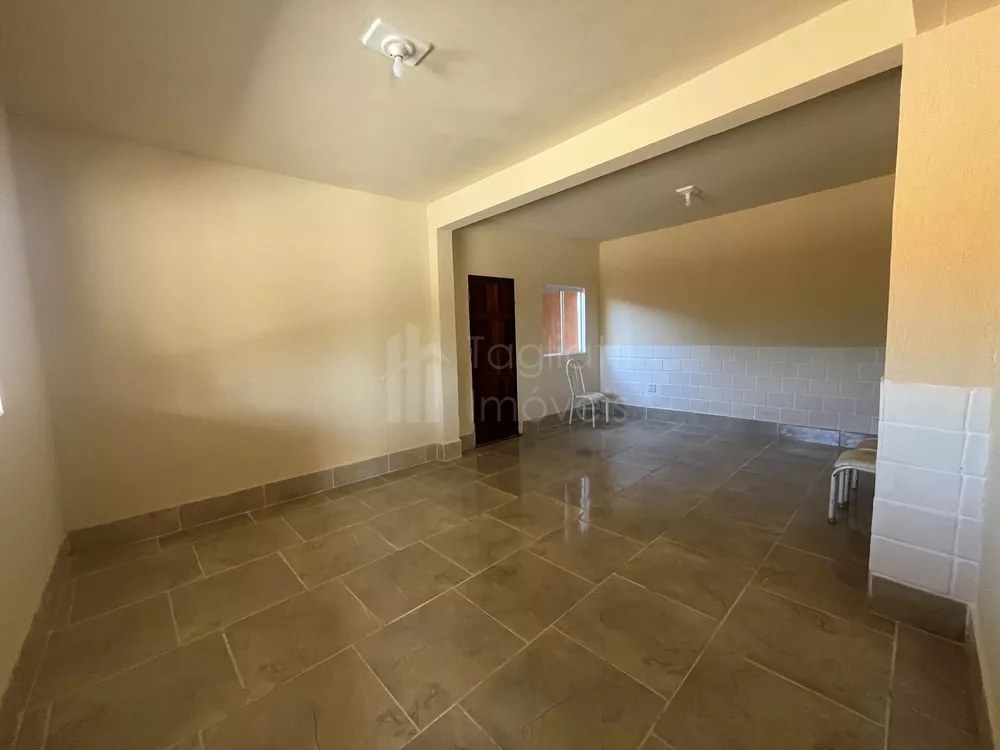 Casa, 4 quartos, 200 m² - Foto 2