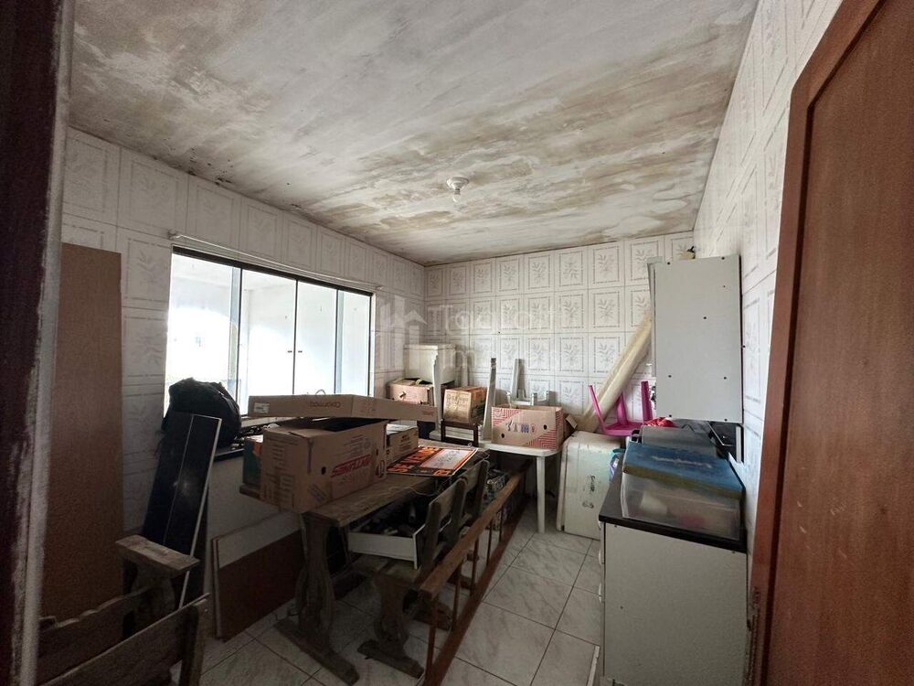 Casa à venda com 4 quartos, 237m² - Foto 15