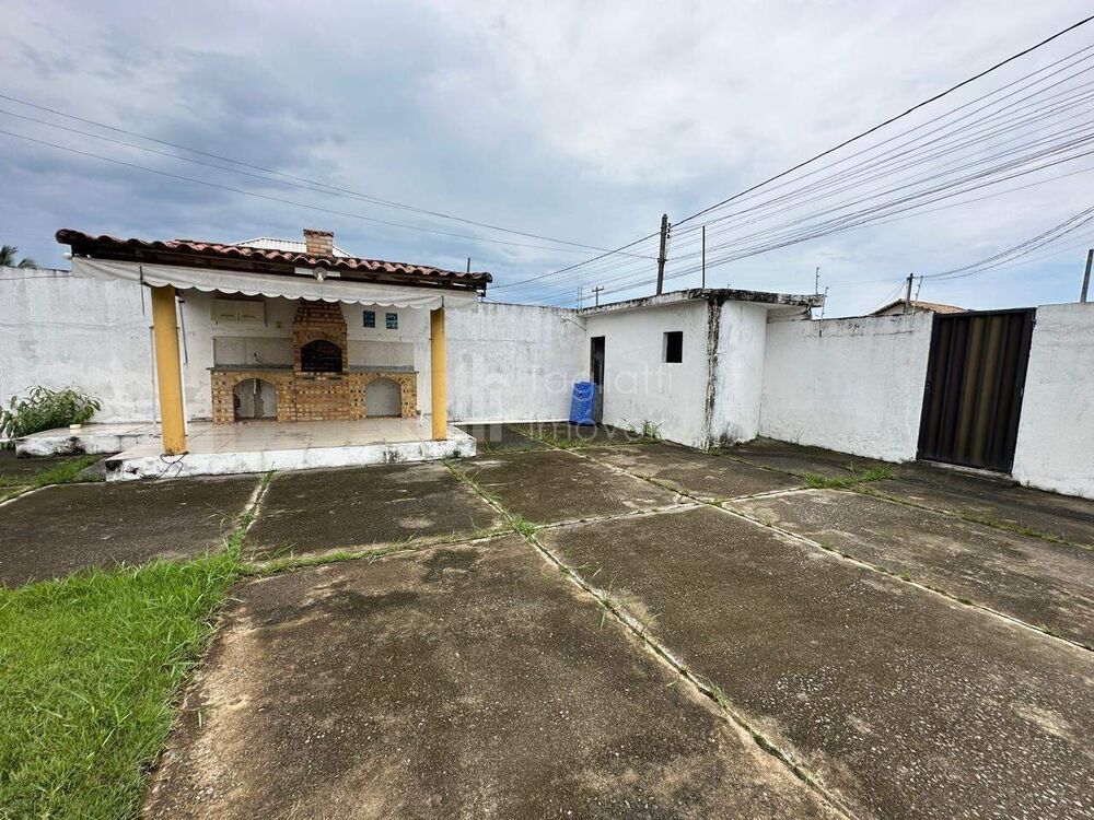 Casa à venda com 4 quartos, 237m² - Foto 4