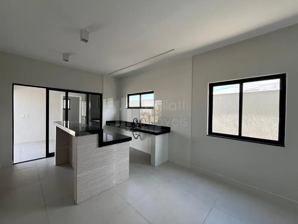 Casa, 3 quartos, 197 m² - Foto 9