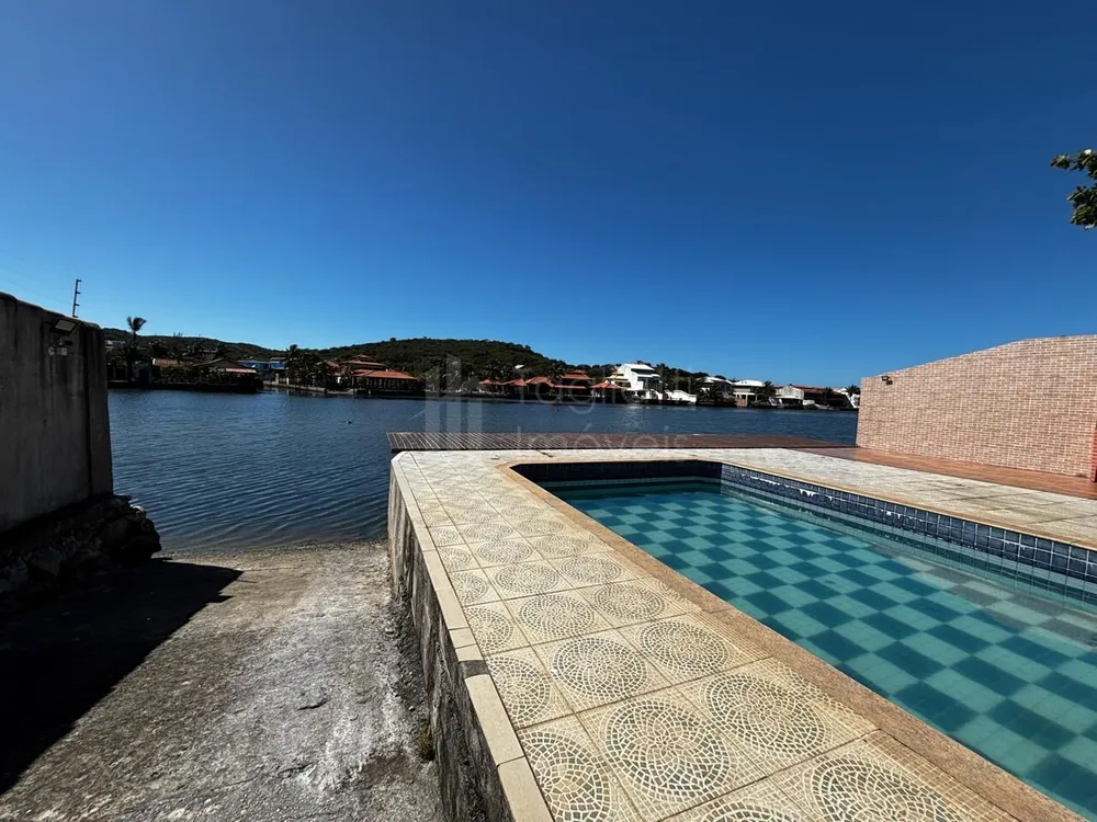 Casa, 4 quartos, 210 m² - Foto 1
