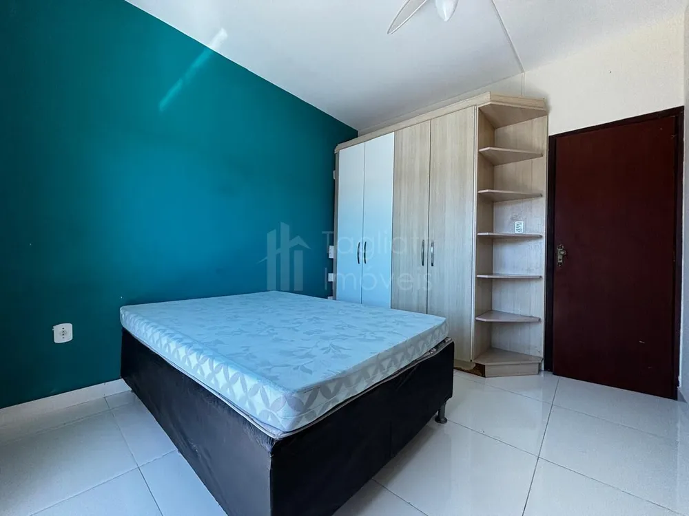 Casa, 4 quartos, 210 m² - Foto 2