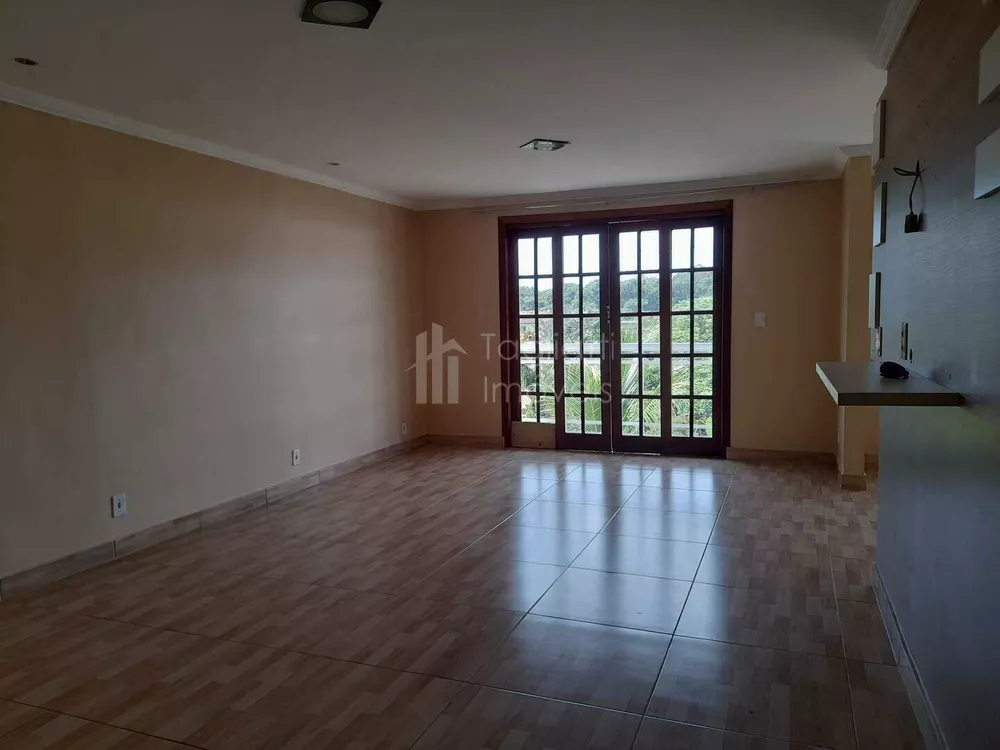 Casa, 4 quartos, 15 m² - Foto 13