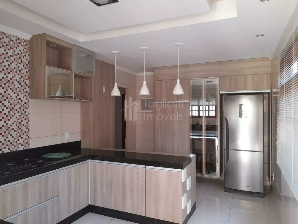 Casa, 4 quartos, 15 m² - Foto 10