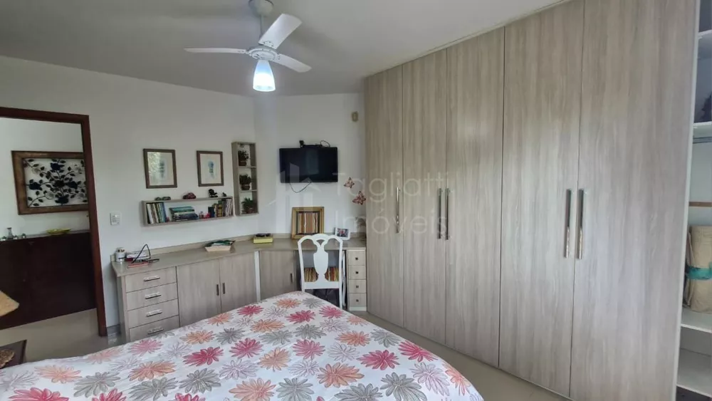 Casa, 4 quartos, 242 m² - Foto 34