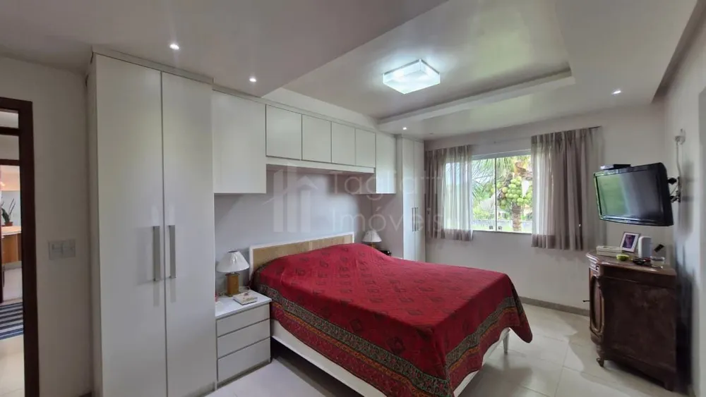 Casa, 4 quartos, 242 m² - Foto 49