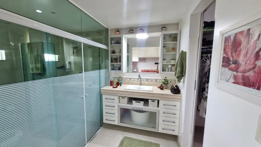 Casa, 4 quartos, 242 m² - Foto 57
