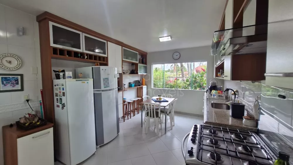 Casa, 4 quartos, 242 m² - Foto 28