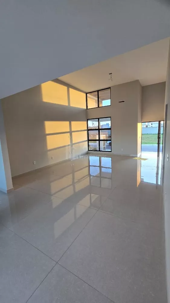 Casa, 3 quartos, 126 m² - Foto 2