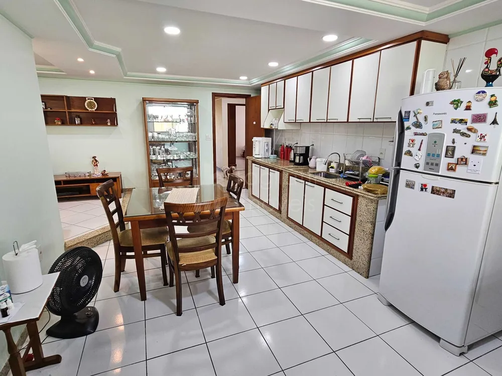 Casa, 3 quartos, 300 m² - Foto 17
