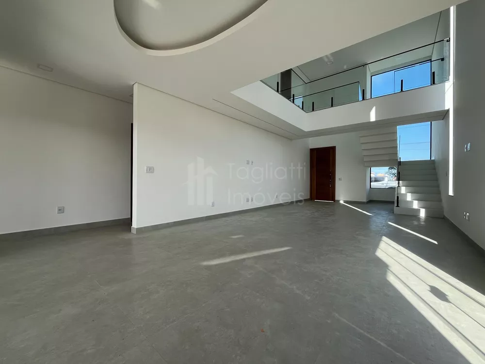 Casa, 3 quartos, 183 m² - Foto 2