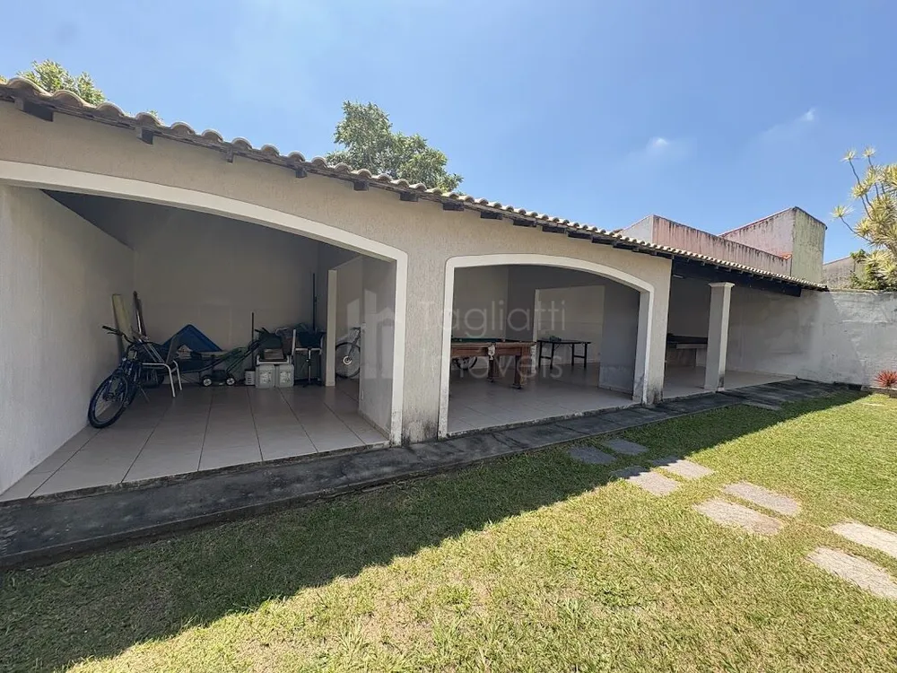 Casa, 4 quartos, 220 m² - Foto 3