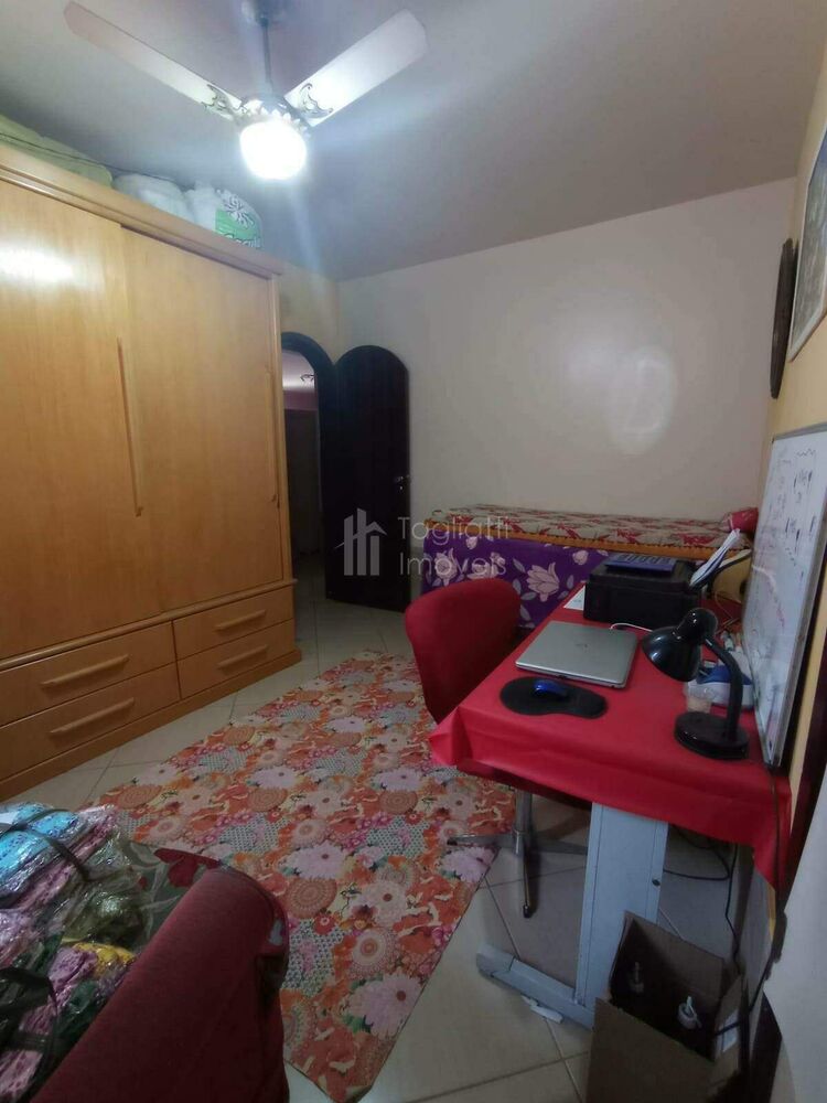 Casa à venda com 4 quartos, 300m² - Foto 14