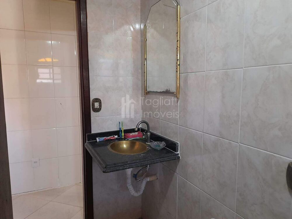 Casa à venda com 3 quartos, 100m² - Foto 9