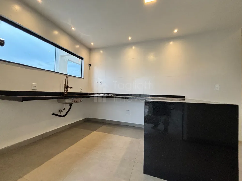Casa, 3 quartos, 200 m² - Foto 11