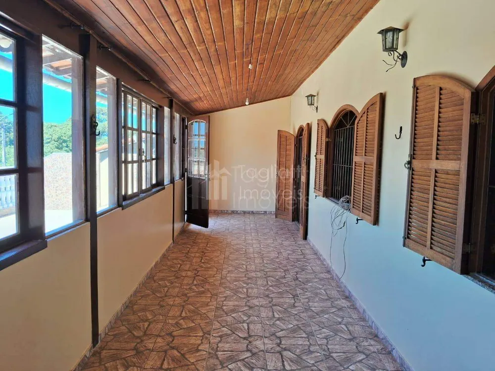 Casa, 6 quartos, 120 m² - Foto 3