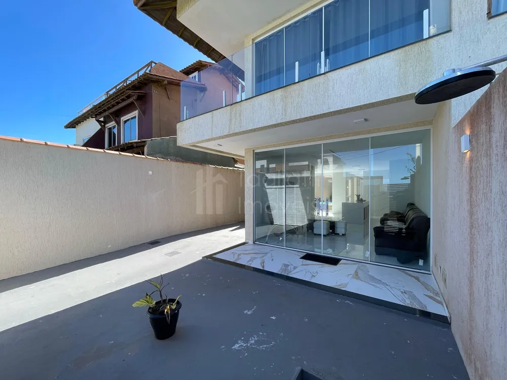 Casa, 4 quartos, 159 m² - Foto 1