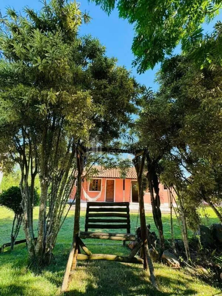 Sítio, 8 quartos, 200 m² - Foto 9