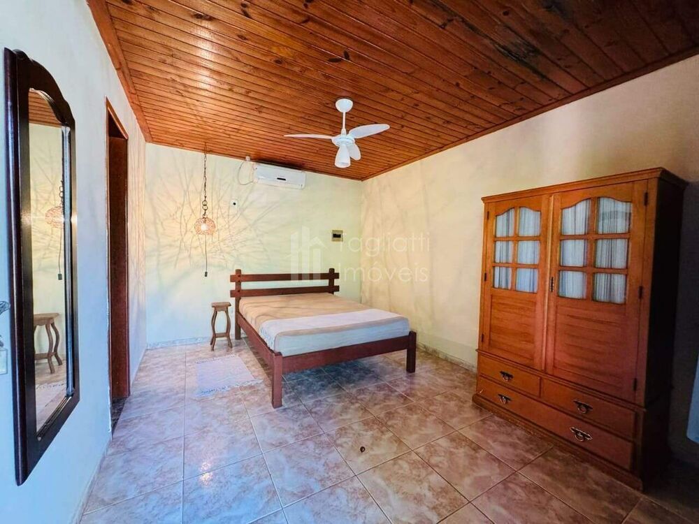 Sítio, 8 quartos, 200 m² - Foto 21