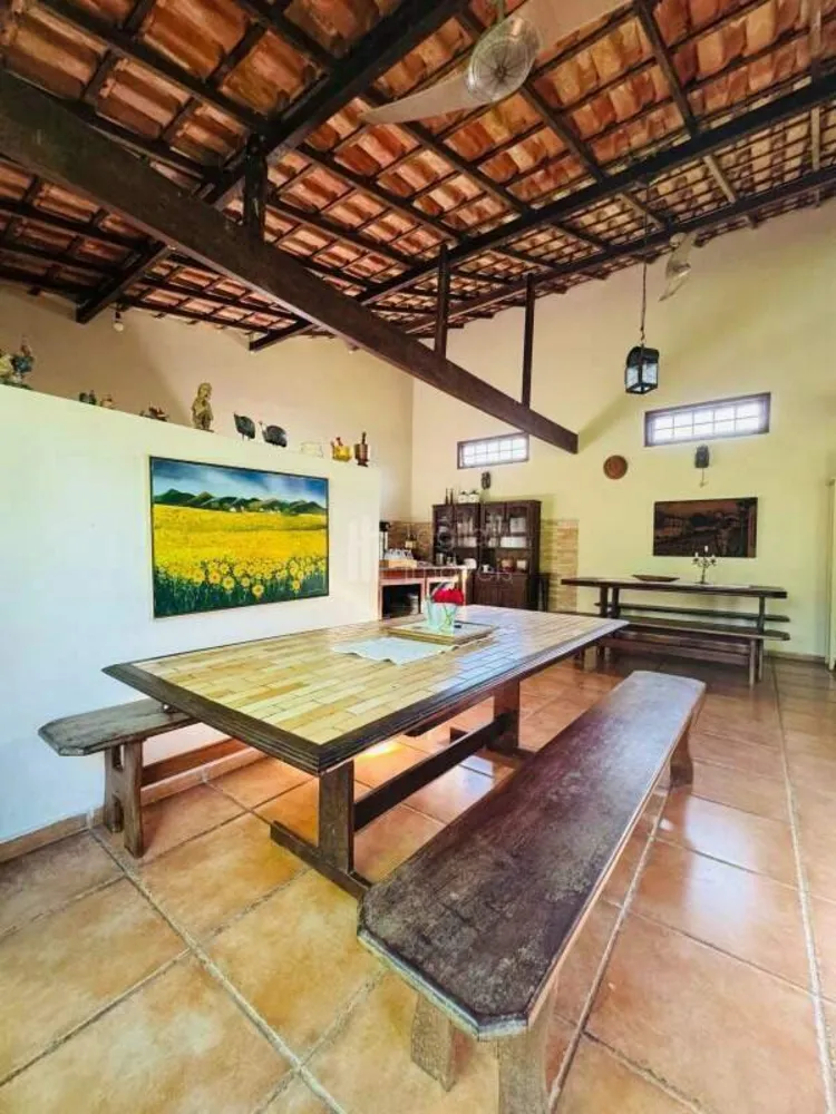 Sítio, 8 quartos, 200 m² - Foto 31