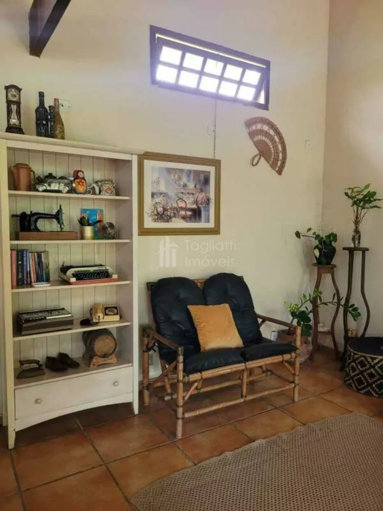 Sítio, 8 quartos, 200 m² - Foto 13