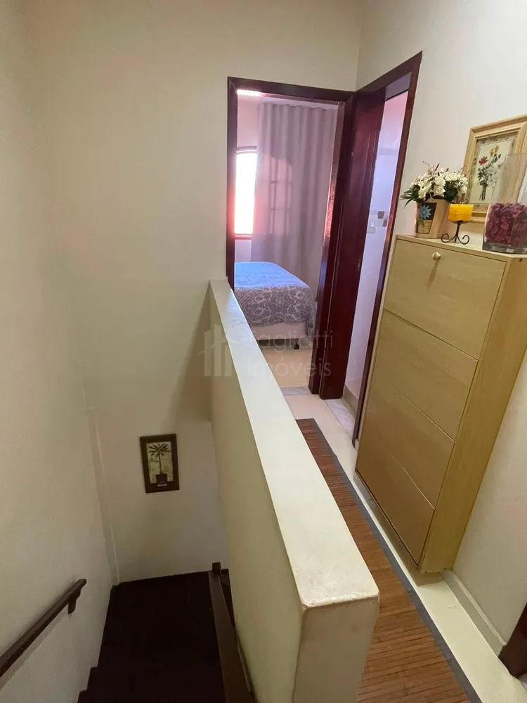 Casa, 5 quartos, 200 m² - Foto 9