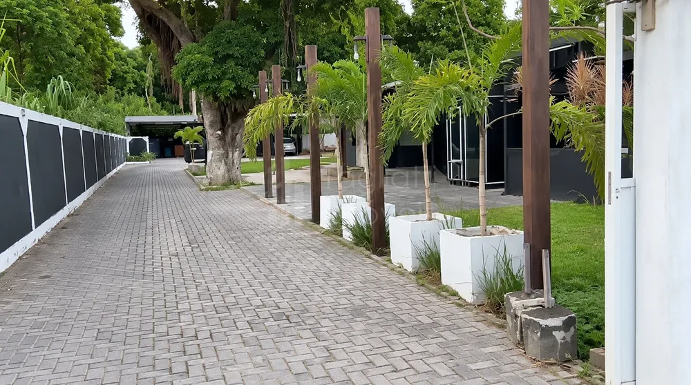 Loja-Salão, 2224 m² - Foto 1