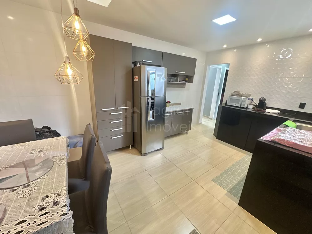 Casa, 2 quartos, 67 m² - Foto 1