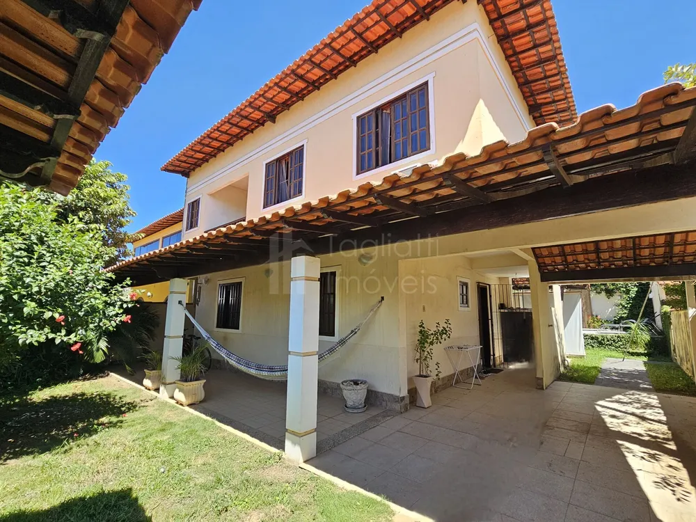 Casa, 3 quartos, 172 m² - Foto 1