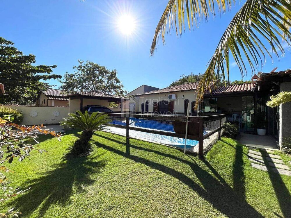 Casa à venda com 3 quartos, 450m² - Foto 4