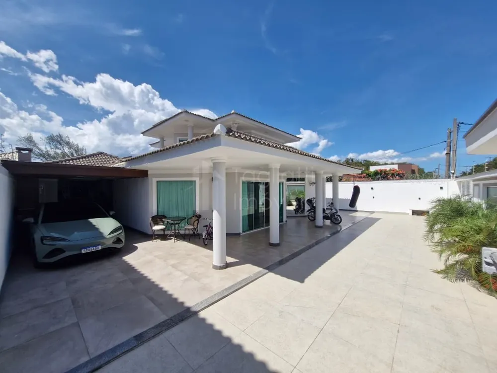 Casa, 3 quartos, 283 m² - Foto 1