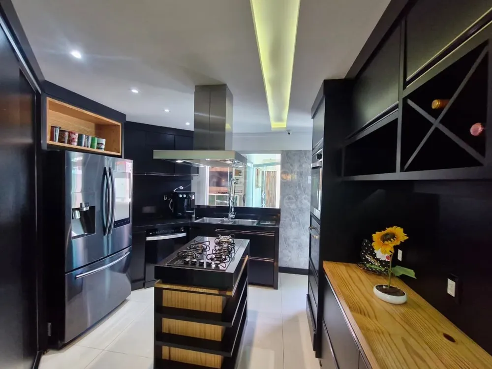 Casa, 3 quartos, 283 m² - Foto 60